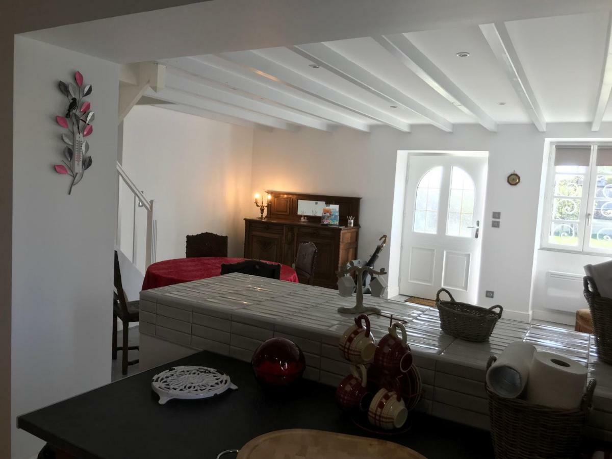 La Maison De Josephine Montignac-Charente Экстерьер фото